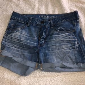 American eagle light wash jeans shorts